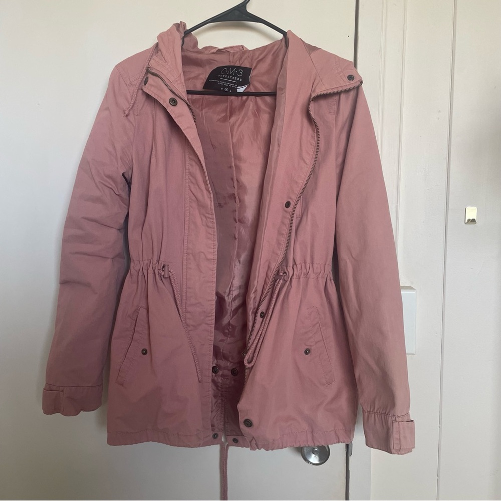 Elegant Women's Utility Jacket in Soft Pink